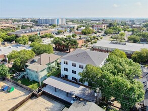 The Fairmount at Magnolia in Fort Worth, TX - Building Photo - Building Photo