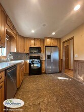 3433 Winnetka Ave N in Minneapolis, MN - Building Photo - Building Photo