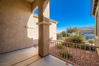 10640 Warrior Ct in Las Vegas, NV - Building Photo - Building Photo