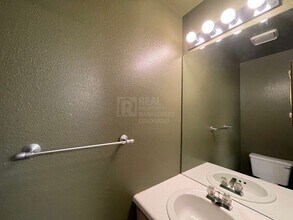 8262 S Fillmore Way in Centennial, CO - Building Photo - Building Photo