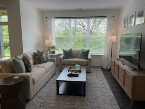 5102 Aldersgate Dr in Hilliard, OH - Building Photo - Building Photo