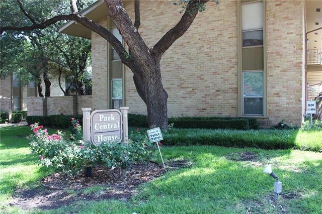11316 Park Central Pl in Dallas, TX - Building Photo