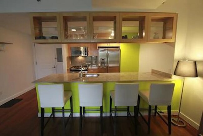 161 E 110th St-Unit -8B in New York, NY - Building Photo - Building Photo