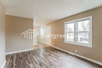 4025 Nebraska Ave in Omaha, NE - Building Photo - Building Photo