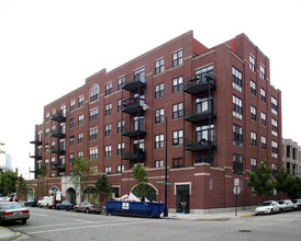 1301 W Washington Blvd in Chicago, IL - Building Photo - Other