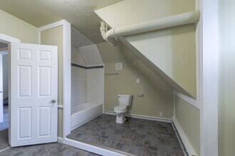 2217-2217 Grand Ave S in Minneapolis, MN - Building Photo - Building Photo