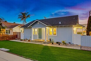 411-13 N Ditmar St in Oceanside, CA - Building Photo