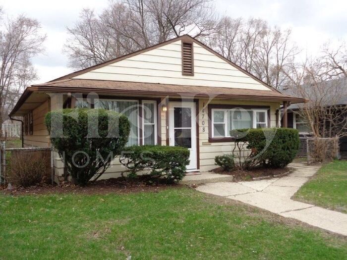 14708 Shepard Dr in Dolton, IL - Building Photo