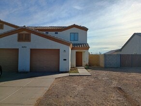 15311 S Moon Valley Rd in Arizona City, AZ - Building Photo - Building Photo