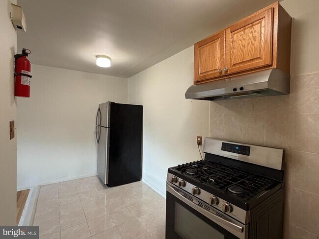 801 West Chester Pike in Havertown, PA - Building Photo - Building Photo