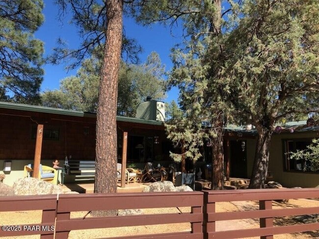 property at 809 Lazy Ln