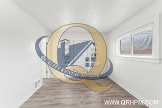 3085 Hemphill Rd in Burton, MI - Building Photo - Building Photo
