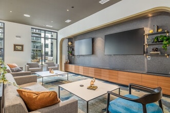 Blutowne in East Peoria, IL - Building Photo - Interior Photo