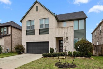 13207 Terania Clf Trce in Houston, TX - Building Photo - Building Photo