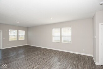 2519 Dixon Crk Dr in Whitestown, IN - Building Photo - Building Photo