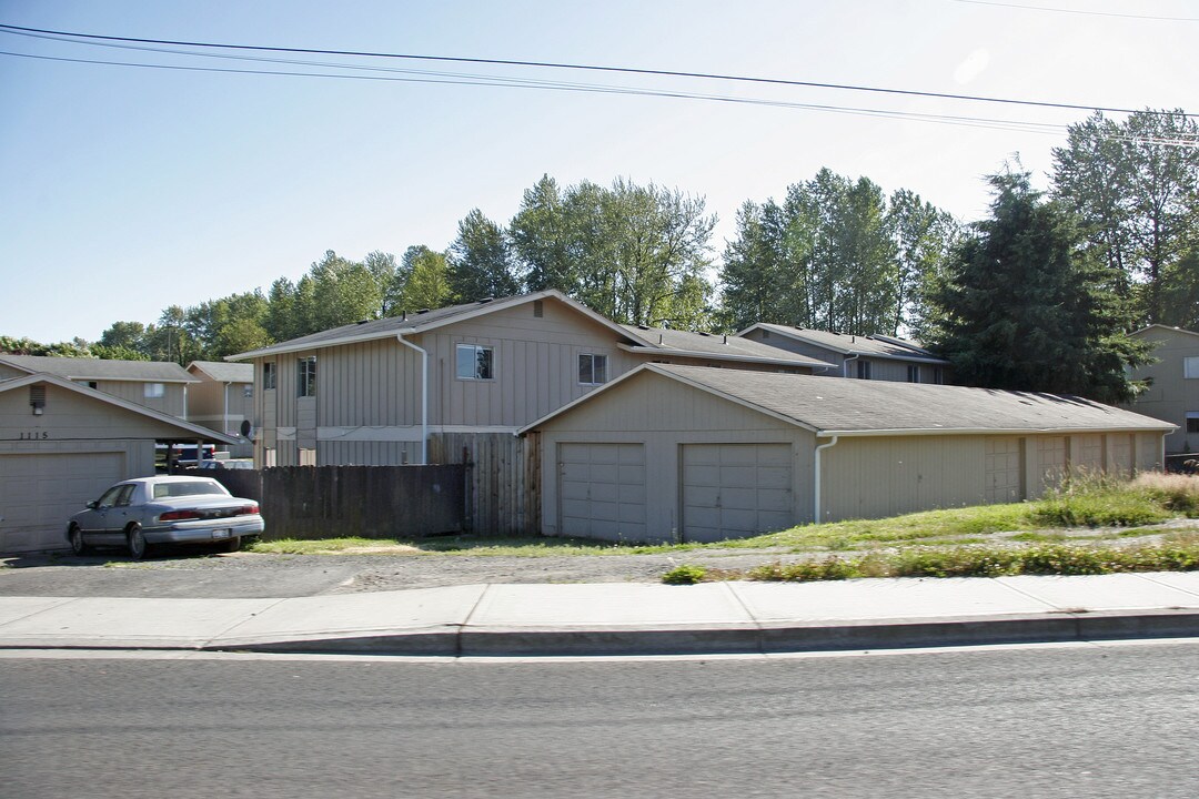 1111 N. Pacific in Kelso, WA - Building Photo