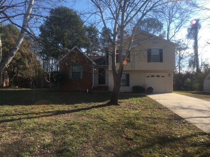 10412 Tara Blvd in Jonesboro, GA - Building Photo