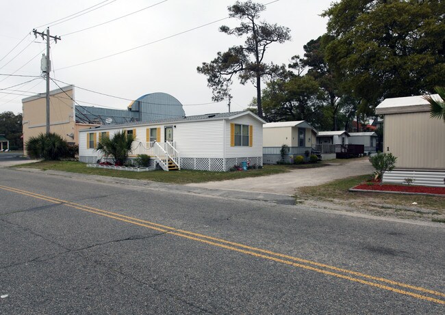 406 9th Ave S in Myrtle Beach, SC - Building Photo - Building Photo