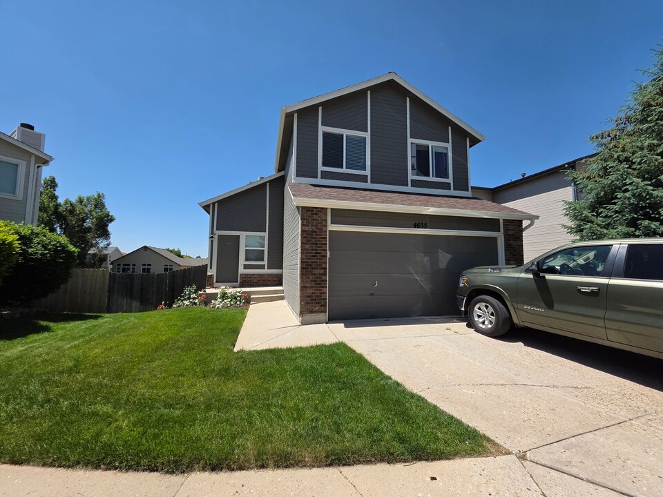 4655 Badlands Ct in Colorado Springs, CO - Building Photo