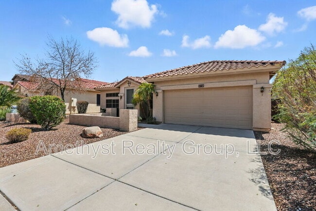 2313 W Bonanza Ln in Phoenix, AZ - Building Photo - Building Photo
