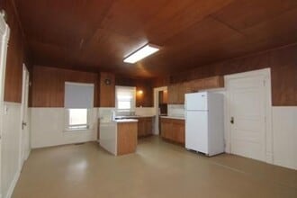 3161 130th St in Riverside, IA - Building Photo - Building Photo