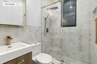 202 W 96th St in New York, NY - Building Photo - Building Photo