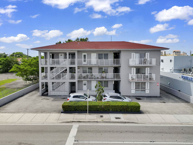 3424 W Flagler St in Miami, FL - Building Photo - Building Photo