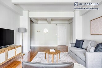 400 E 58th St, Unit FL1-ID700 in New York, NY - Building Photo - Building Photo