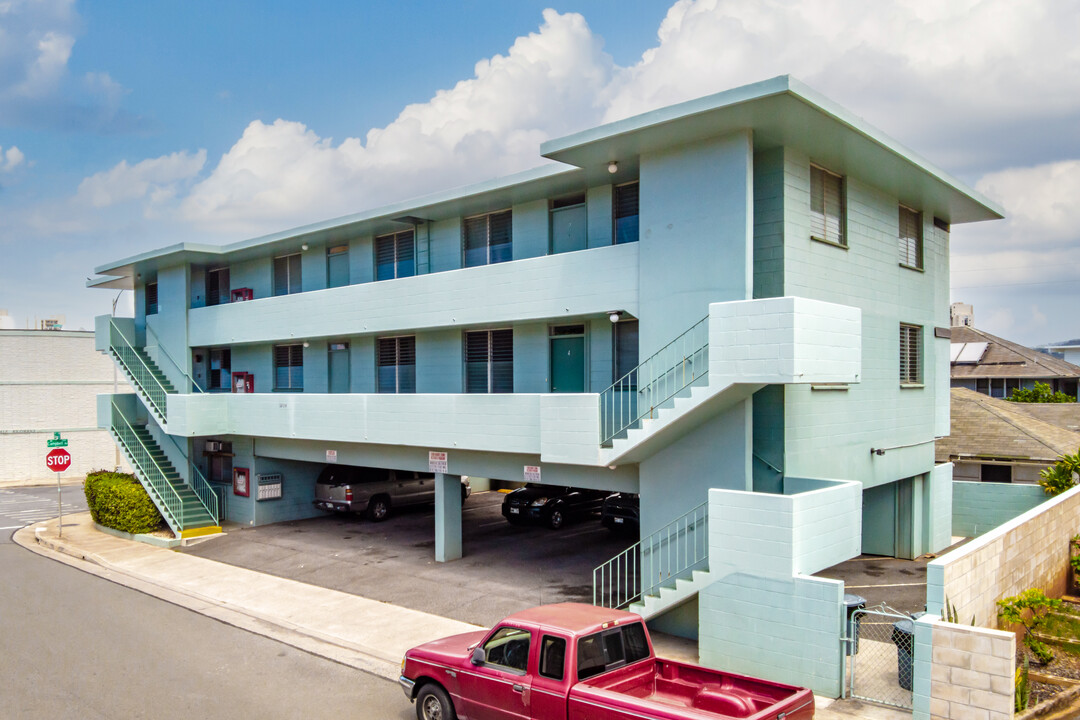 3204 Brokaw St in Honolulu, HI - Building Photo