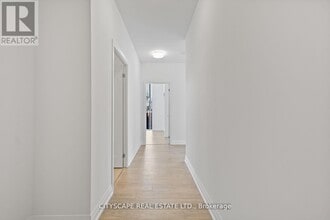 286 Main St in Toronto, ON - Building Photo - Building Photo