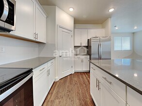 3331 S 2580 W in Syracuse, UT - Building Photo - Building Photo
