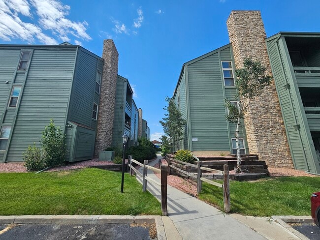 property at 144 W Rockrimmon Blvd