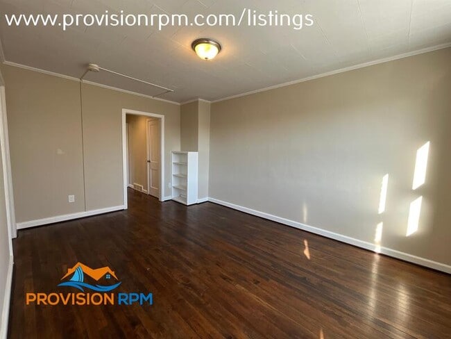 928 Victory Ave photo'