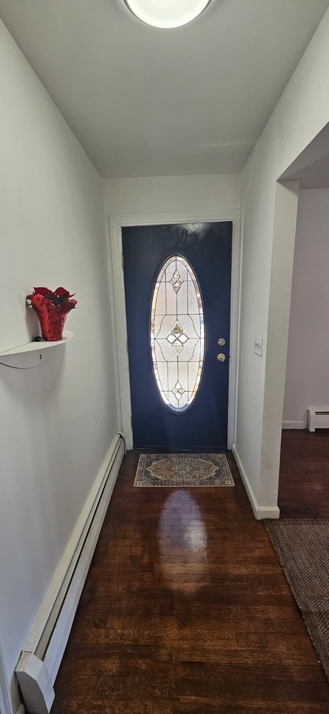 119 Brooklawn Cir in New Haven, CT - Foto de edificio - Building Photo