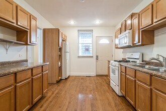 4244 W Wrightwood Ave in Chicago, IL - Building Photo - Building Photo