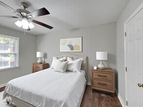 1213 Shakentown St in Knightdale, NC - Foto de edificio - Building Photo