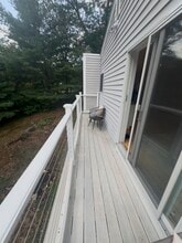 19 Skyline Dr, Unit 19 in Malden, MA - Foto de edificio - Building Photo