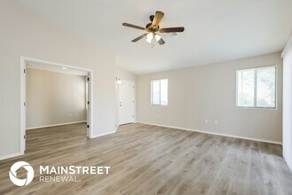 7226 S Monks Tale Dr in Tucson, AZ - Building Photo - Building Photo