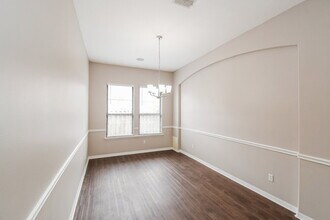 3285 Highland Mill Ln in Orange Park, FL - Foto de edificio - Building Photo