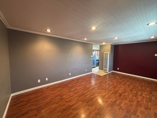 2040 Robinson Ave, Unit F in San Diego, CA - Building Photo - Building Photo
