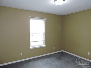 7008 Andros Dr in Pensacola, FL - Building Photo - Building Photo
