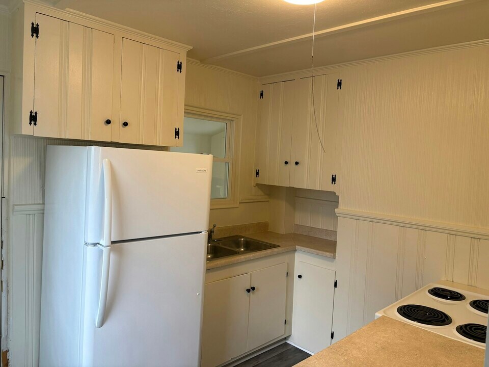 518 Ossipee Trl E in Gorham, ME - Building Photo