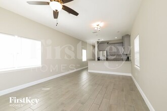 421 N Finley Ave in Kissimmee, FL - Building Photo - Building Photo