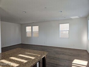 8648 Winnetka Ave in Los Angeles, CA - Building Photo - Building Photo