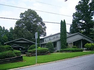 Hebron Terrace Condominiums in Hendersonville, NC - Building Photo