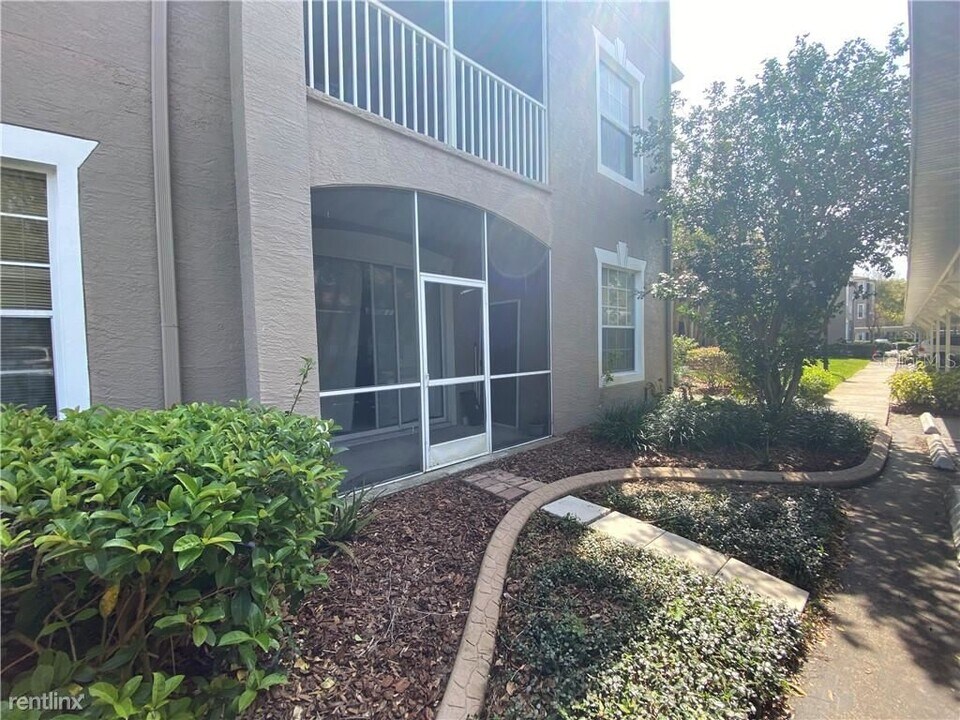 7123 Yacht Basin Ave-Unit -Apt 310 in Orlando, FL - Building Photo