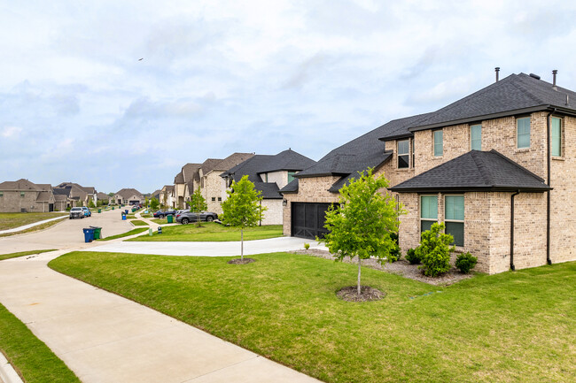 Heath Golf & Yacht Club in Heath, TX - Building Photo - Building Photo