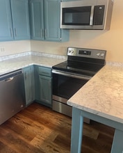 844 State St, Unit 35 in Bangor, ME - Foto de edificio - Building Photo