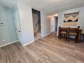 117 Forest Oaks Dr in Durham, NC - Building Photo - Building Photo