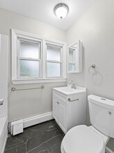 27 Pond Ln in Willingboro, NJ - Building Photo - Building Photo